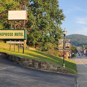 Hopwood Motel